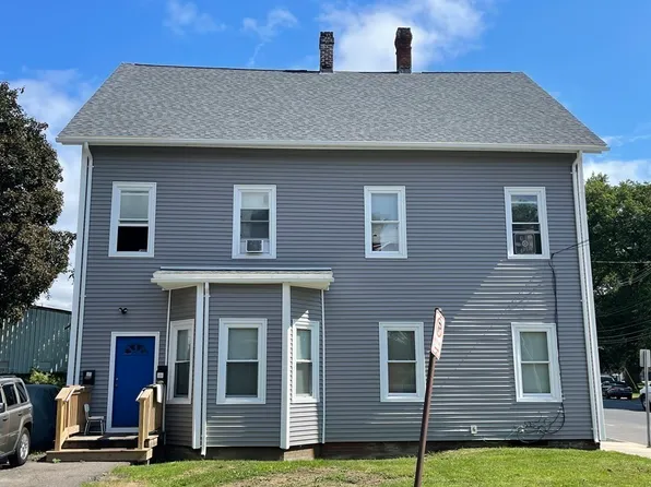 50-52 Vernon St, Holyoke, MA 01040