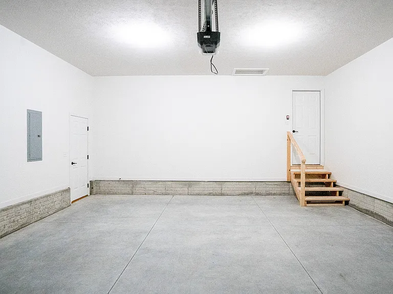 4315 Dawn St — Photo 13