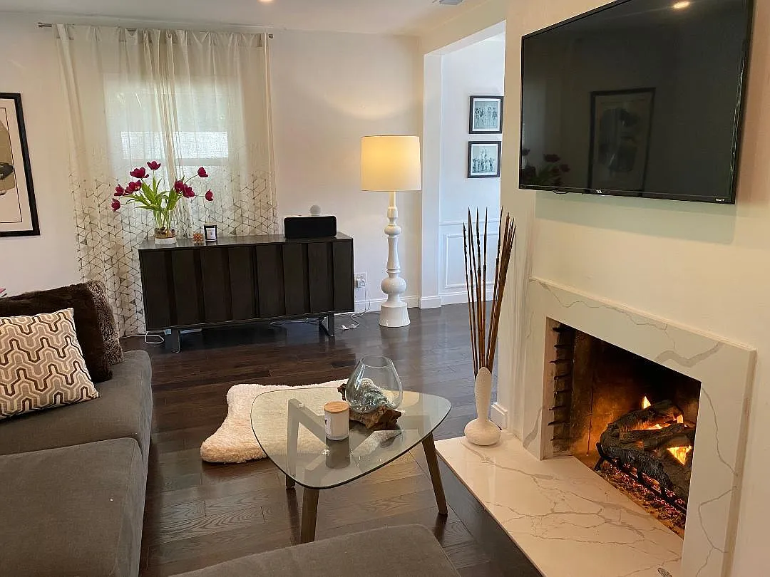 842 Pacific Street — Photo 4