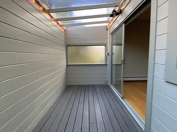 OUTDOOR SPACE OFF THE LIVING ROOM
