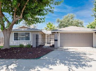 213 Hacienda Ln, Woodland, CA 95695