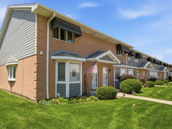 2550 W 112th St APT N, Chicago, IL 60655