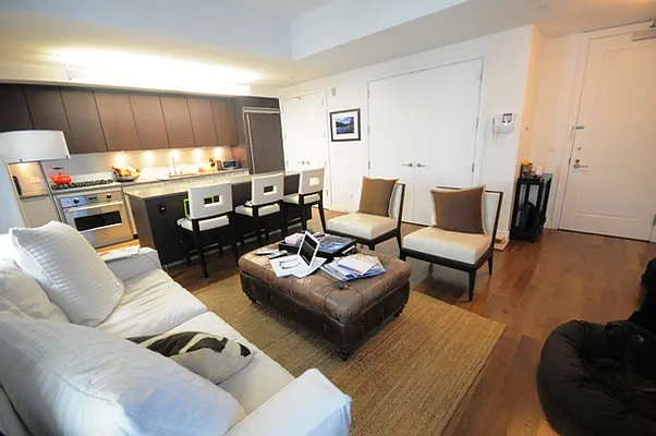 Rented by Century 21 NY Metro | media 10