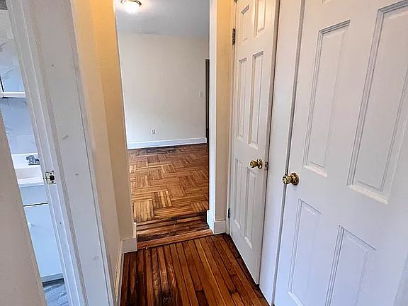 3rd image of 60 Clarkson Ave APT 6J