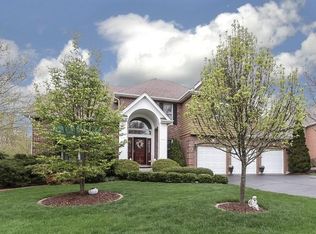 1320 Chadwick Ct, Dundee, IL 60118