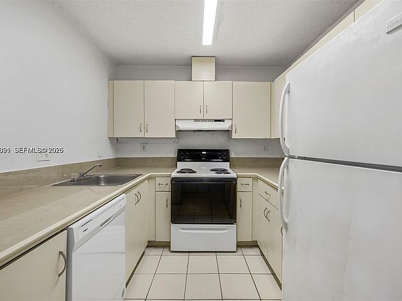 5th image of 8421 SW 209th St #8421