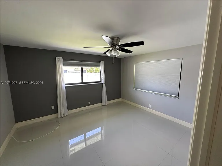410 NW 65th Ave #410 — Photo 6