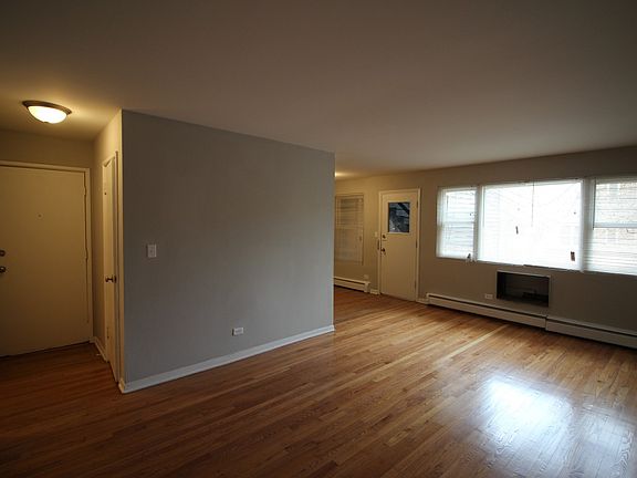 5th image of 1644-42 W Morse Ave #2W