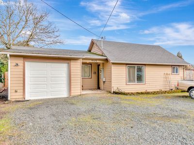 945 54th St, Springfield, OR, 97478