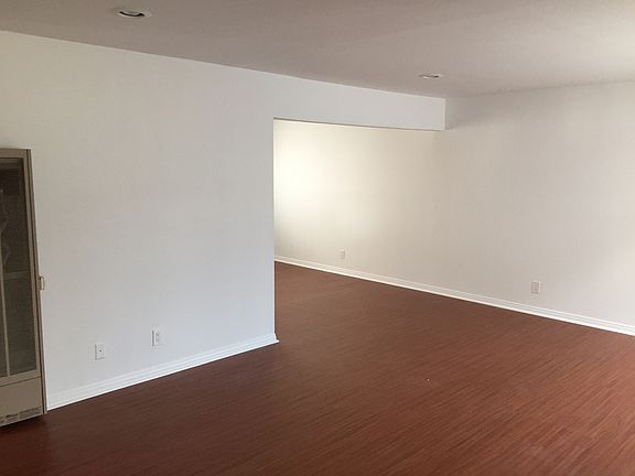 5th image of 1437 12th St APT A