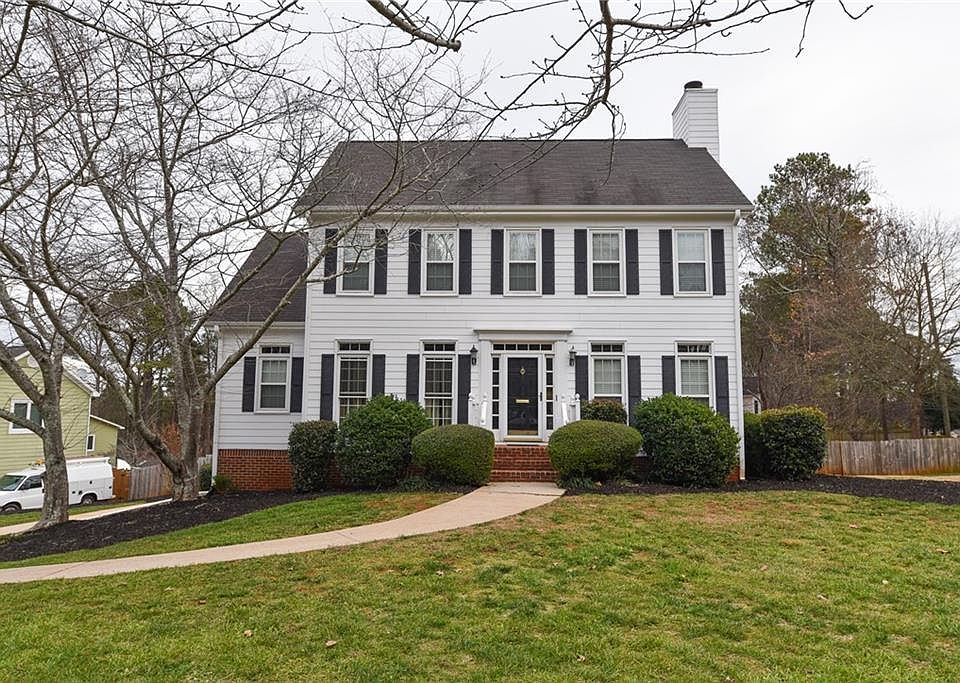 1st image of 600 Cordun Ct E