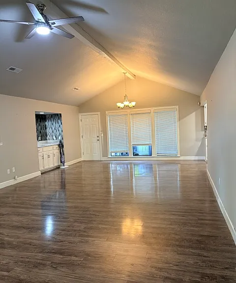 2814 W Highland Dr — Photo 5