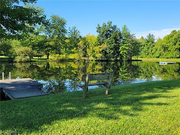 2nd image of 109 Boston Lake Dr