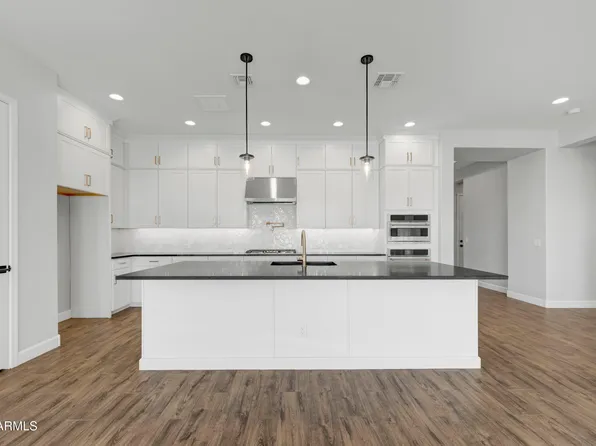 2871 E PICUAL Avenue, San Tan Valley, AZ 85140