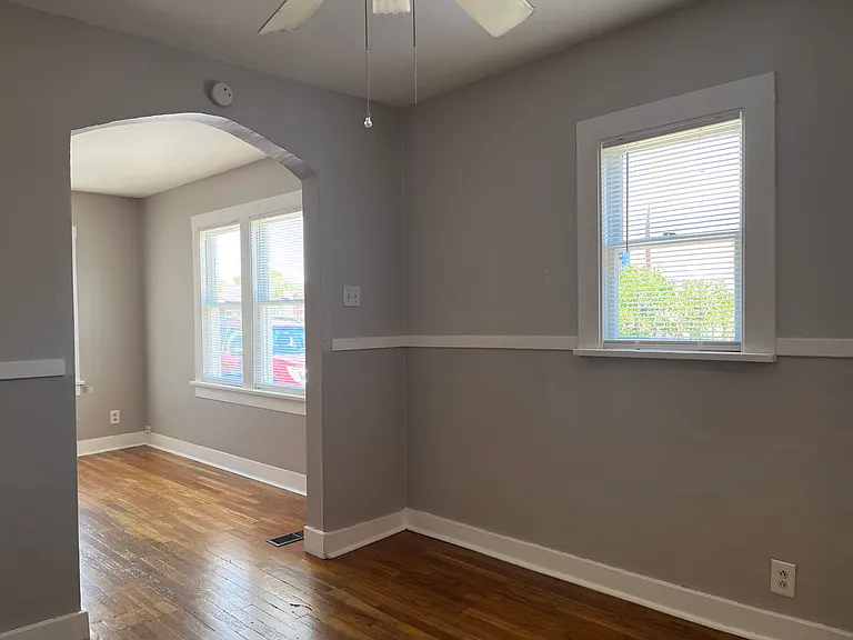 406 Princeton Dr SE — Photo 8
