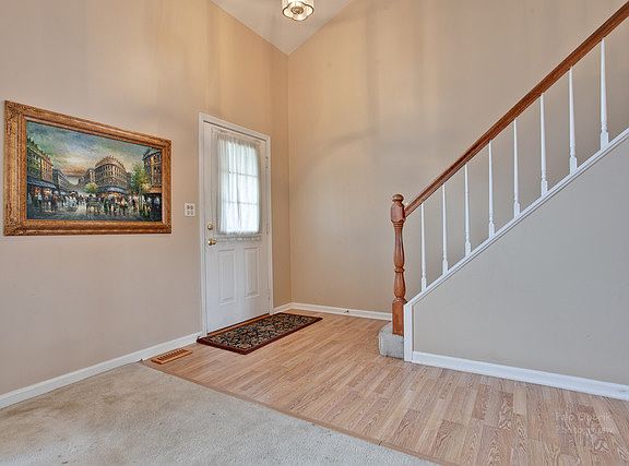 2nd image of 252 Bingham Ct