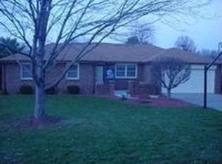 5286 W Stones Crossing Rd, Greenwood, IN 46143