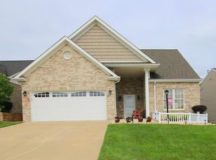 113 Heritage Dr, Oakdale, PA