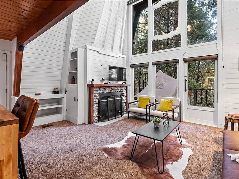 2371 Spring Oak Dr — Photo 19