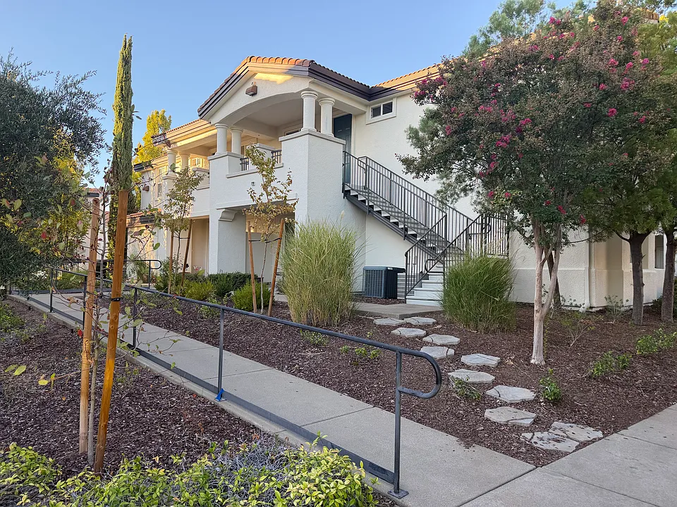 1501 Secret Ravine Pkwy #1920