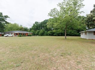 1906 Harbuck Dr, Phenix City, AL 36870
