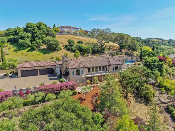1024 Cohen Court, Petaluma, CA 94952