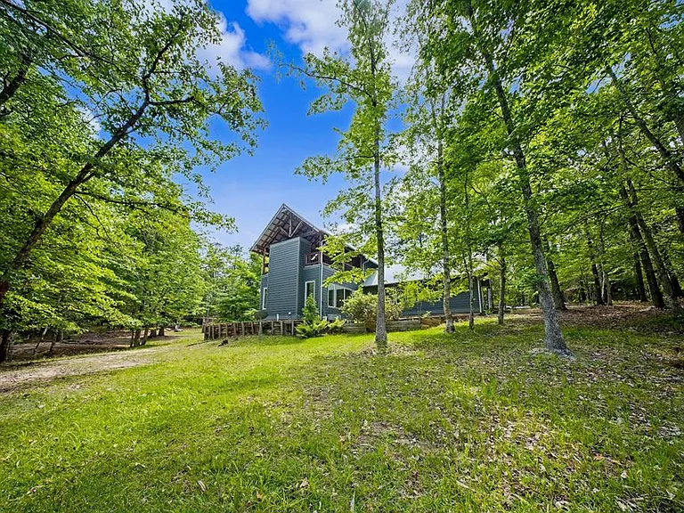 160 Delcrest Dr — Photo 40