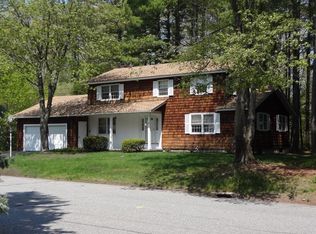 24 Cumberland Rd, Leominster, MA 01453