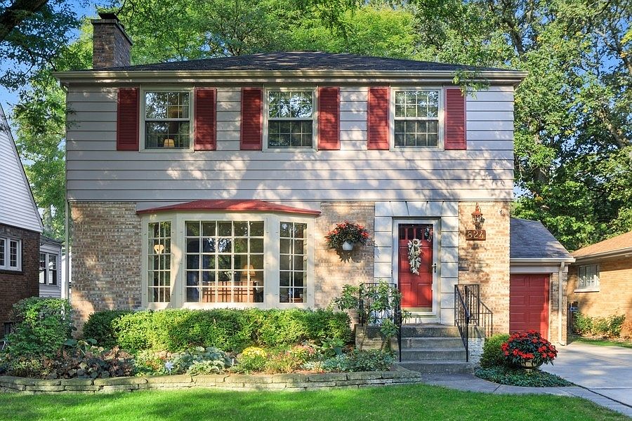 1st image of 824 N Stone Ave