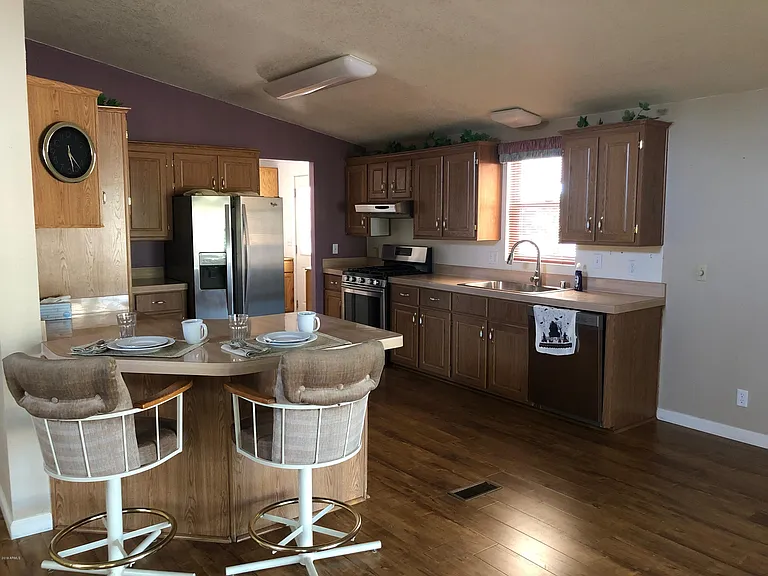 3721 N Florence Blvd — Photo 3
