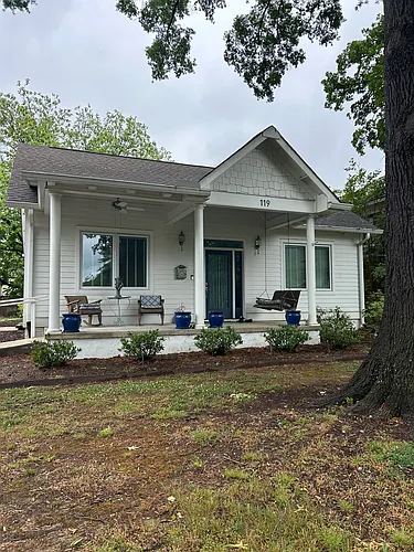 119 Morningside Dr Photo 1