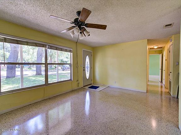 3rd image of 1211 Olen Dr