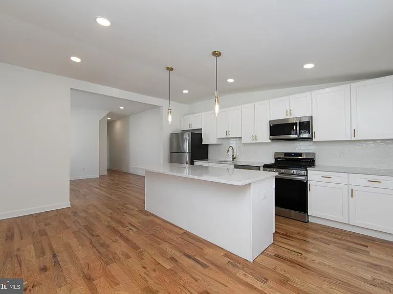 117 W Nicholson Rd — Photo 9