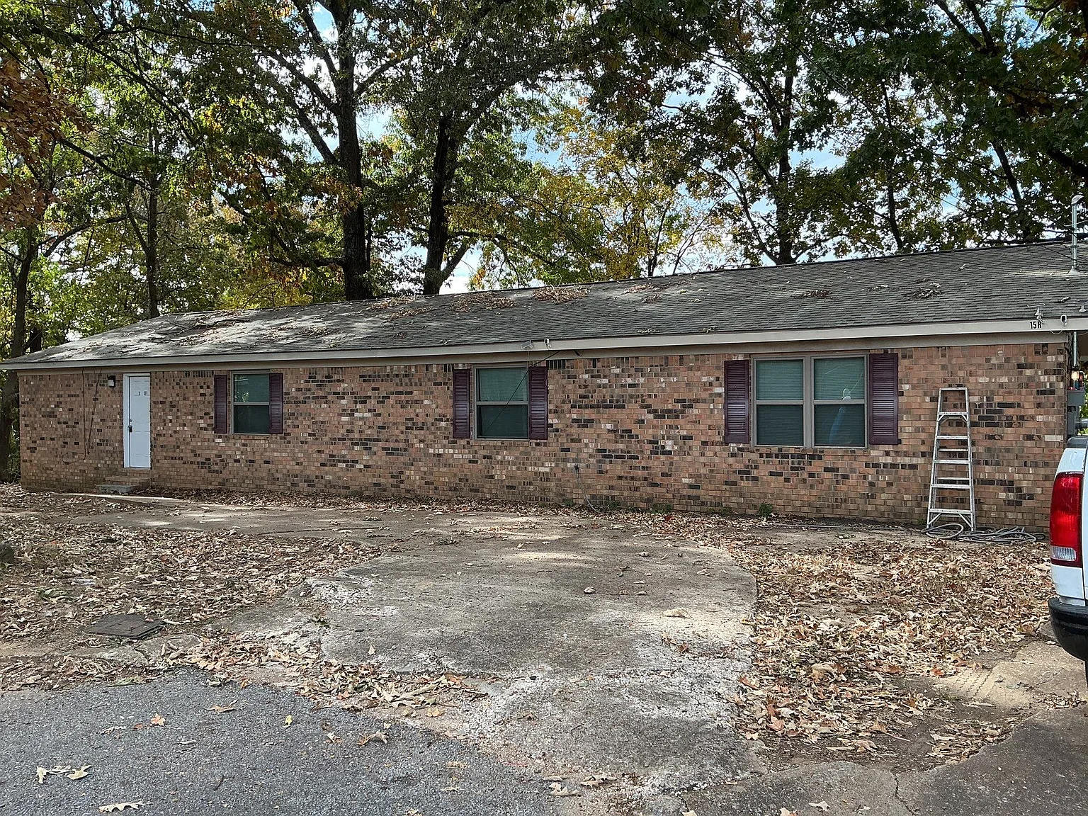 2 bed, 1.5 bath, 1059 sqft, $1,200 — Photo 1