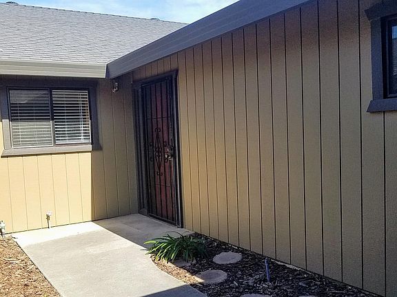 5th image of 1369 Cottonwood St