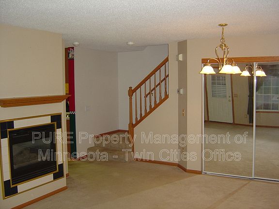 3rd image of 493 Leeward Trl