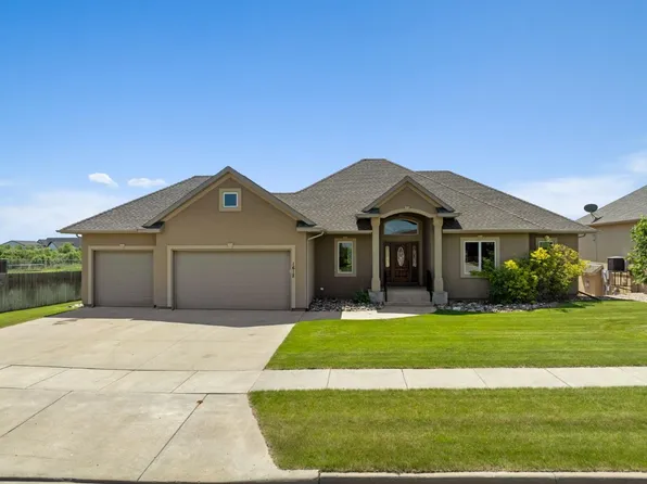 1612 31st Ave SE, Minot, ND 58701