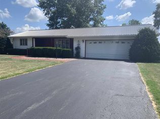 510 W McDamyn Cir, Winnebago, IL 61088