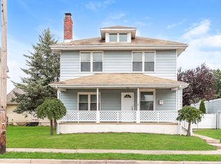 711 Bridgeboro St #1, Riverside, NJ 08075