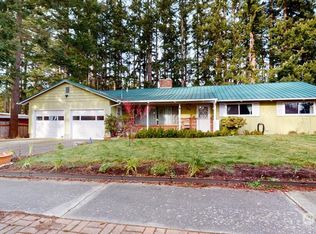 1760 NE 11th Ave, Oak Harbor, WA 98277