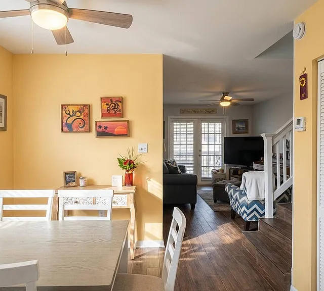 3321 Harriet Ave — Photo 3