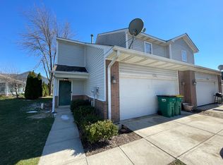 1963 Acorn Dr, Franklin, IN 46131