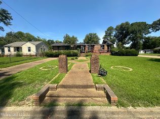 504 Stillwood Dr, Jackson, MS 39206