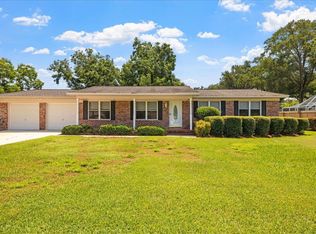 1941 Queenswood Dr, Tallahassee, FL 32303