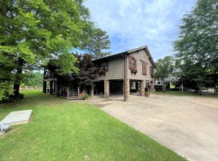 1007 Bud Price Rd, Columbus, MS 39702
