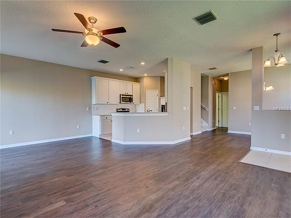 3rd image of 507 51st Ave N