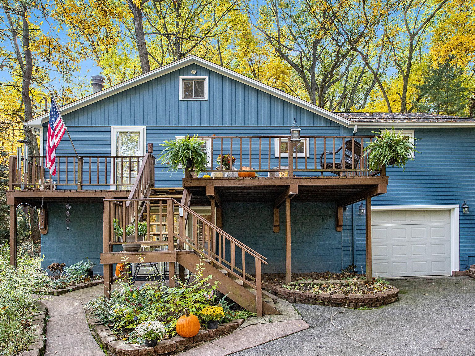 678 Pierce Rd, Plainwell, MI 49080 MLS 23140027 Zillow