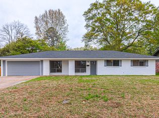 1126 Winnrose St, Jackson, MS 39211