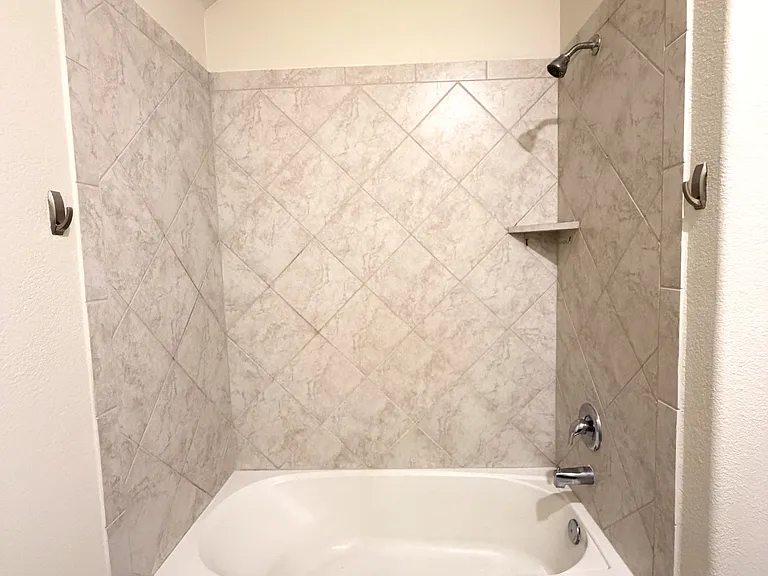 3413 Sabine Dr — Photo 27