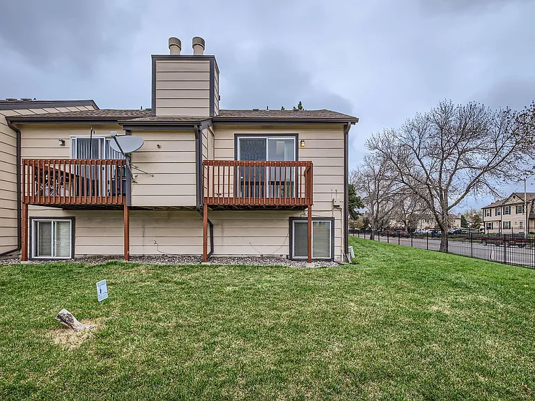 4543 Lamplighter Cir — Photo 27